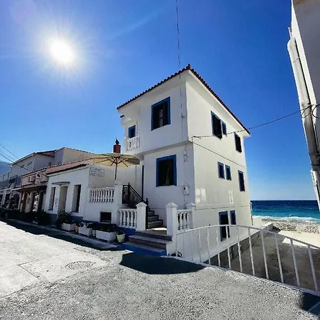 Guest house Pansion Giannis Perris